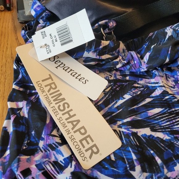 TRIMSHAPER TANKINI TOP (ONLY) - Picture 7 of 9